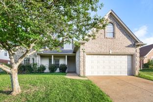 180 Susanne Dr - Photo 1 of 1