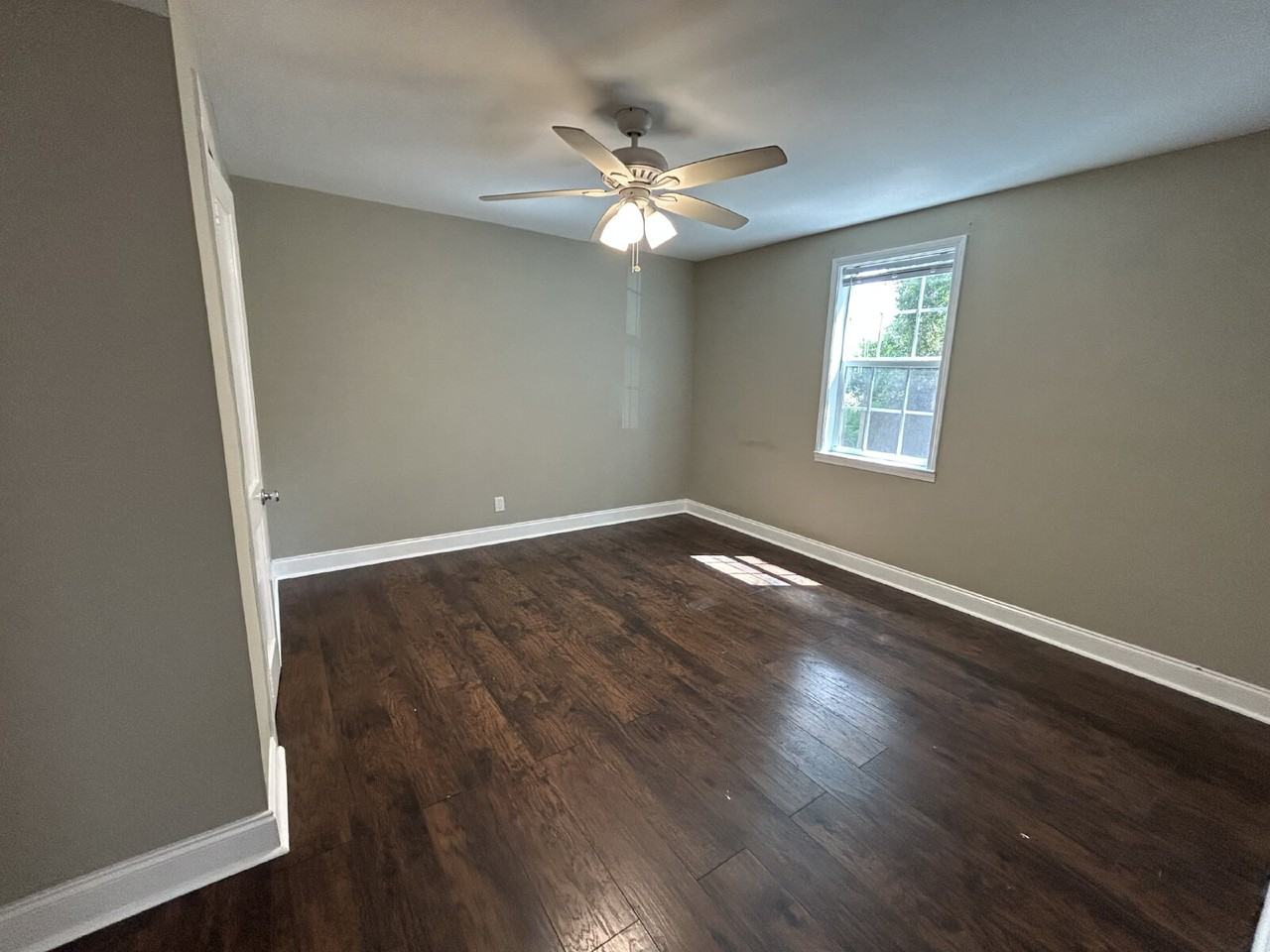 548 E Orange St #2 - Photo 7 of 8