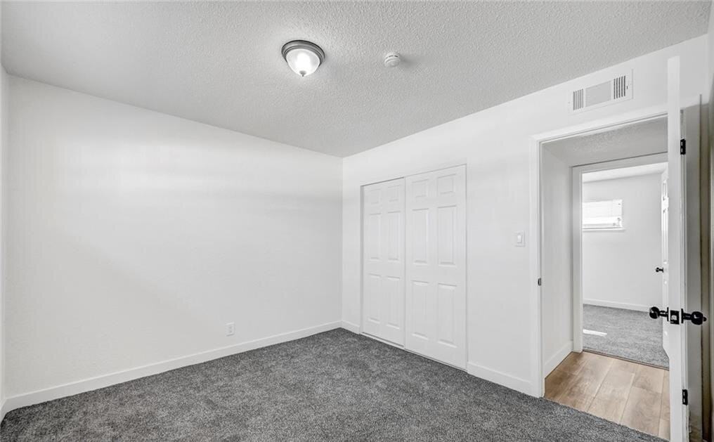 6520 Evergreen Avenue - Photo 6 of 14