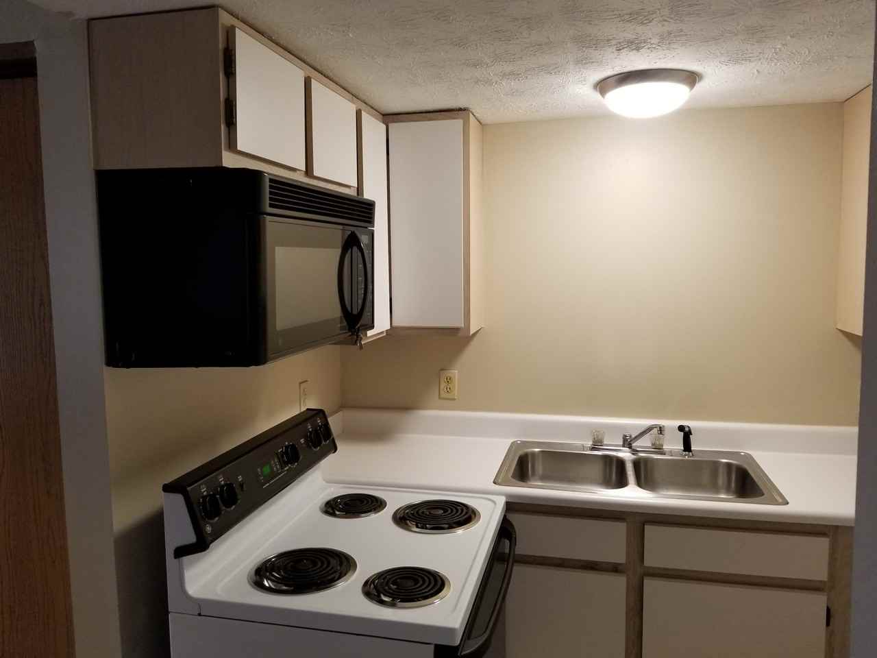 409 Brown St #105 - Photo 2 of 14