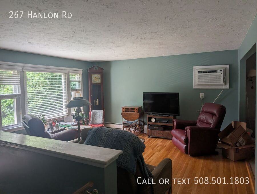 267 Hanlon Rd - Photo 2 of 13