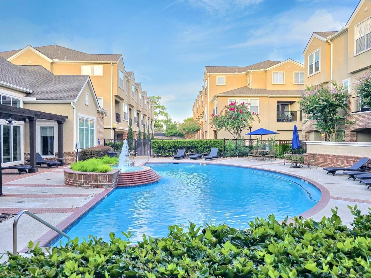 12707 Boheme Dr #506 - Photo 4 of 27