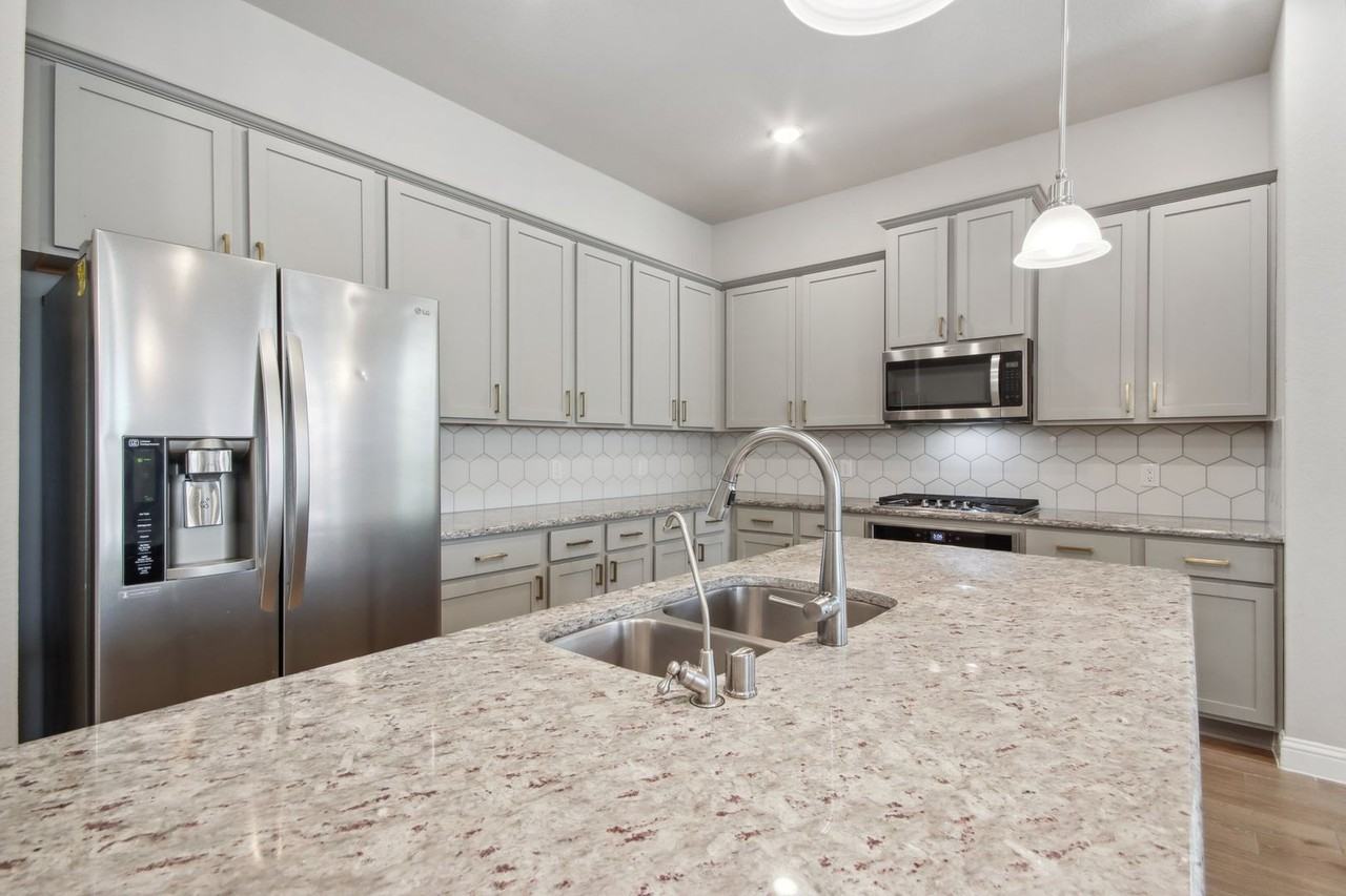 17314 Autumn Sage Ct - Photo 2 of 27