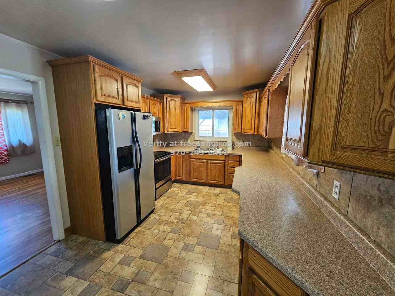 2312 Mesa Ave - Photo 5 of 15