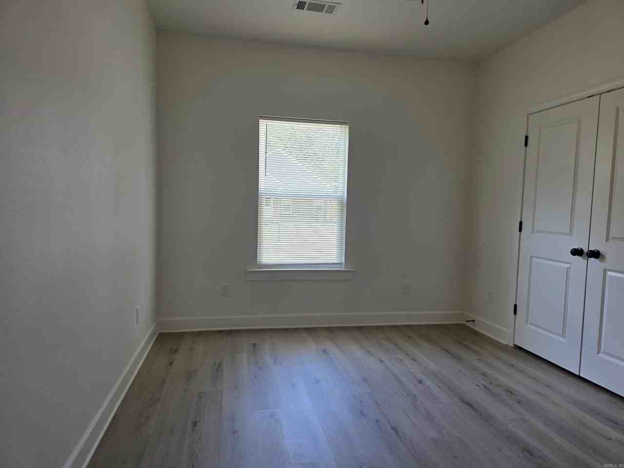 2311 Nichols Rd - Photo 5 of 14