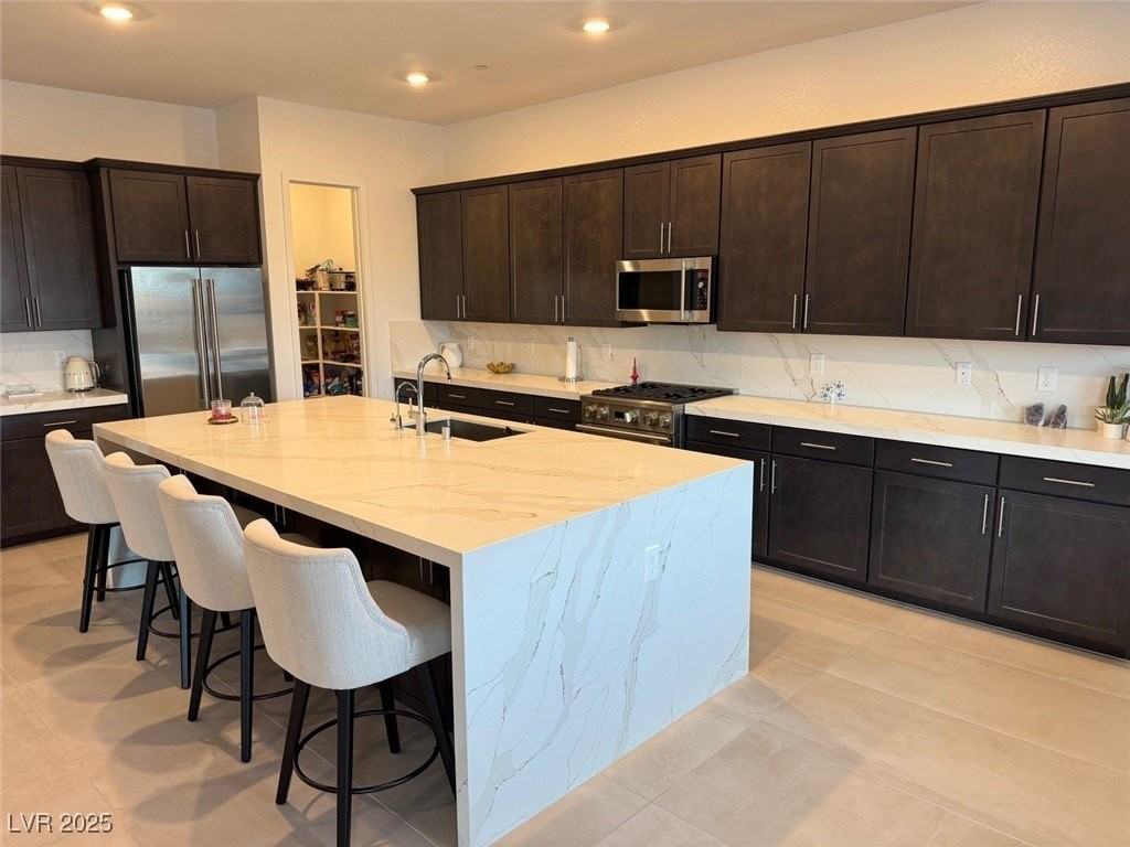 10851 Mila Landing Ave - Photo 6 of 50