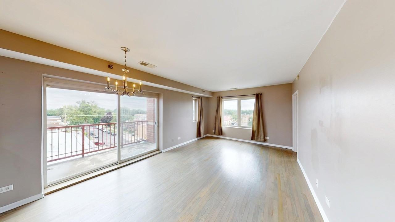 6238 26th St #504 - Photo 7 of 15