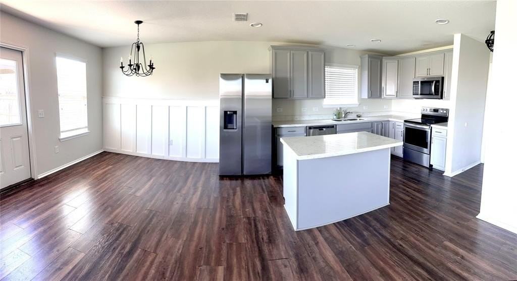 1709 Trace Dr - Photo 5 of 19