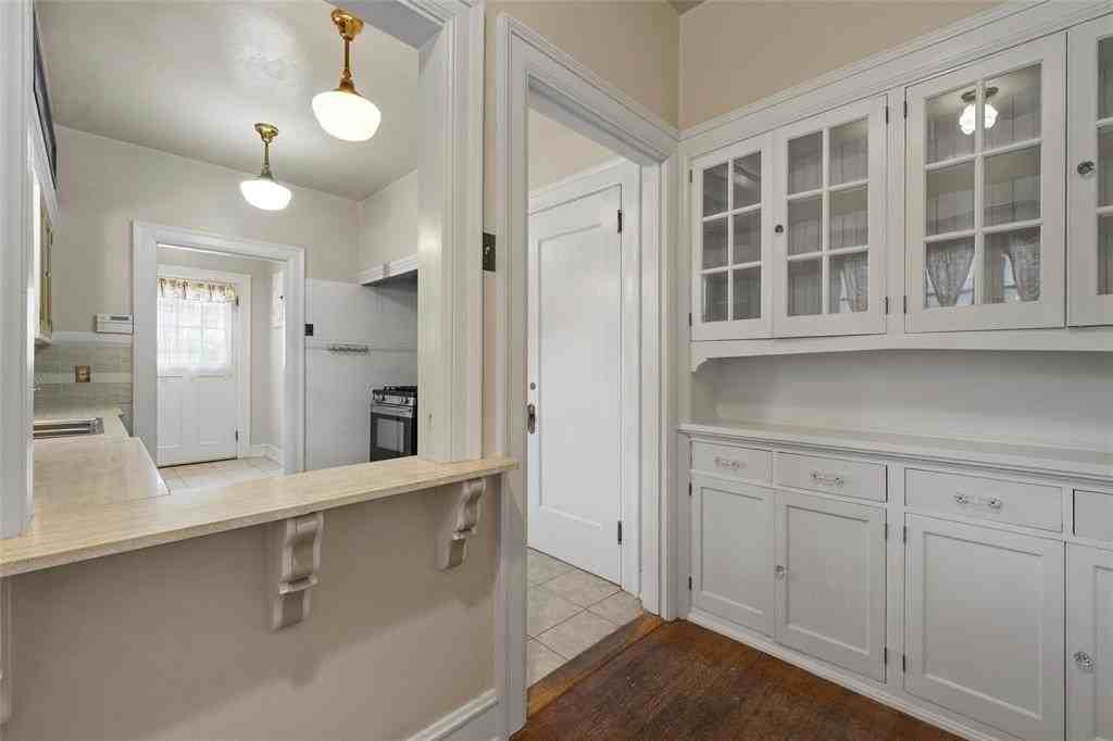 2228 Parrott Ave - Photo 7 of 23