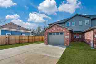 2212 N Hickory St - Photo 1 of 1