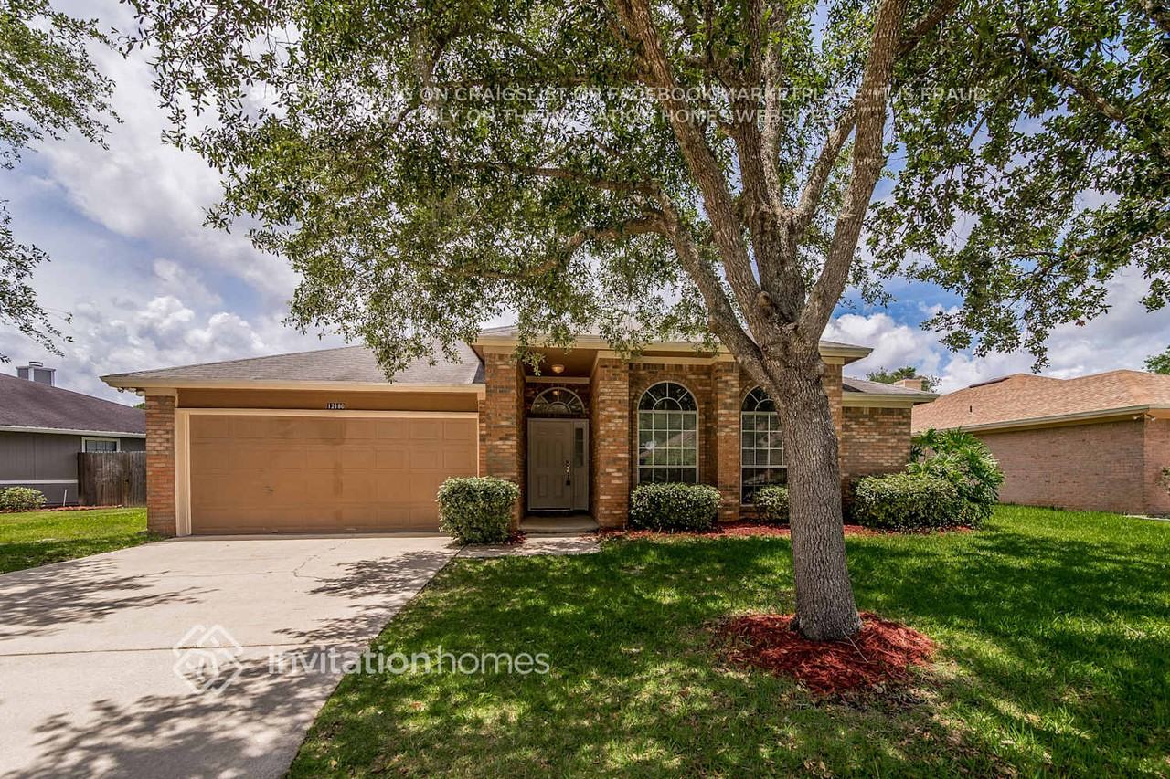 12180 Silver Saddle Dr - Photo 2 of 18