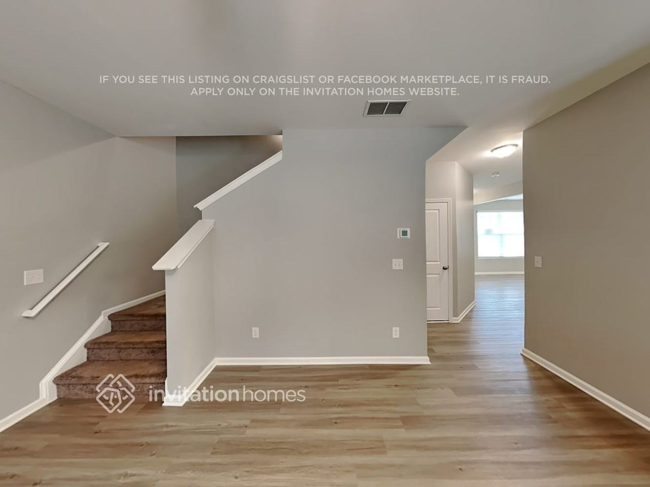 229 N Fortune Way - Photo 4 of 23