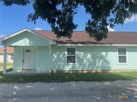 661 W Austin St #M - Photo 1 of 1