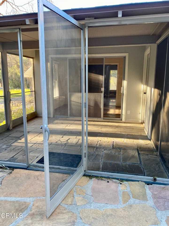 1073 Shippee Ln - Photo 5 of 20