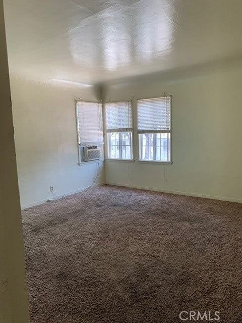 709 W Glendon Way - Photo 2 of 6