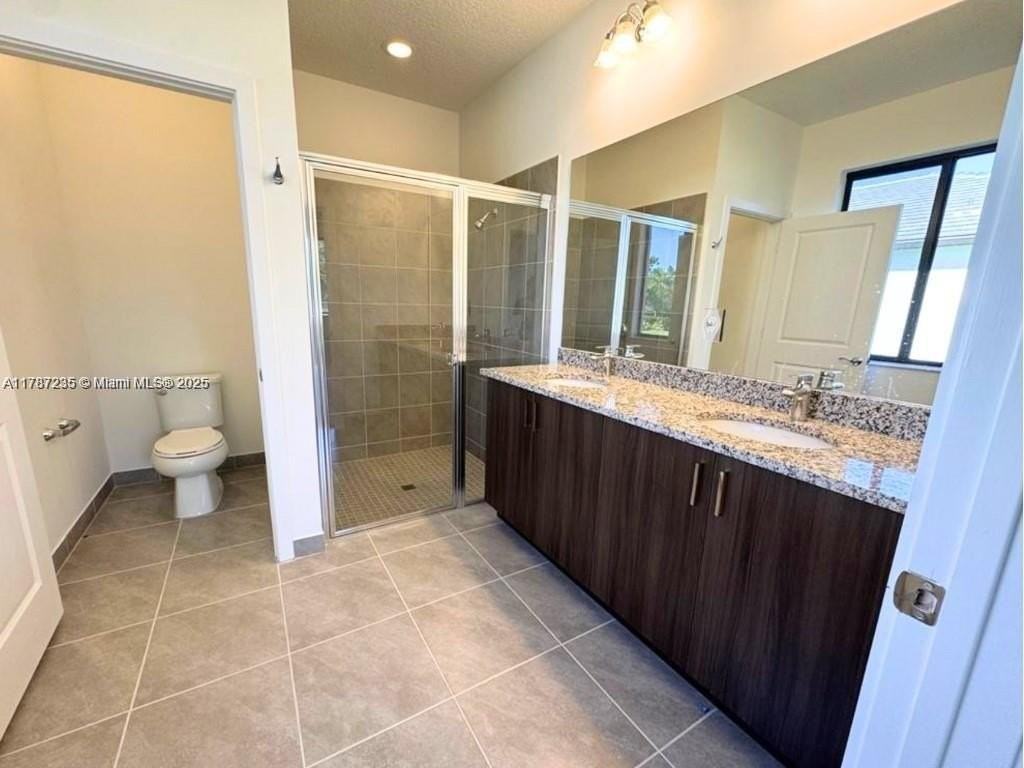 5277 Marano Dr - Photo 7 of 23