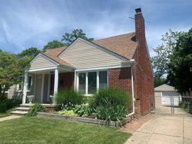 2645 Buckingham Ave - Photo 1 of 1