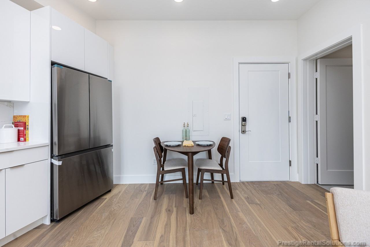 Hichborn St #505 - Photo 4 of 18