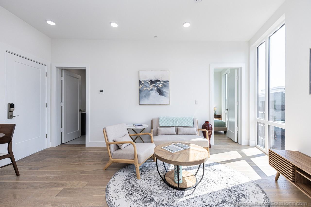 Hichborn St #505 - Photo 5 of 18