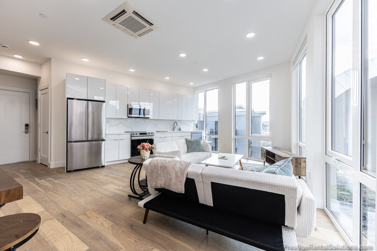 Hichborn St #506 - Photo 7 of 28