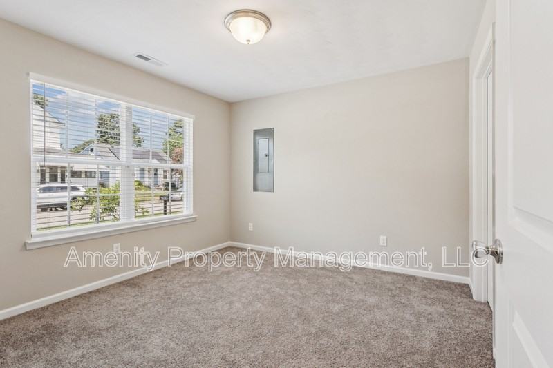 1014 Mckinley Ave #A - Photo 3 of 29