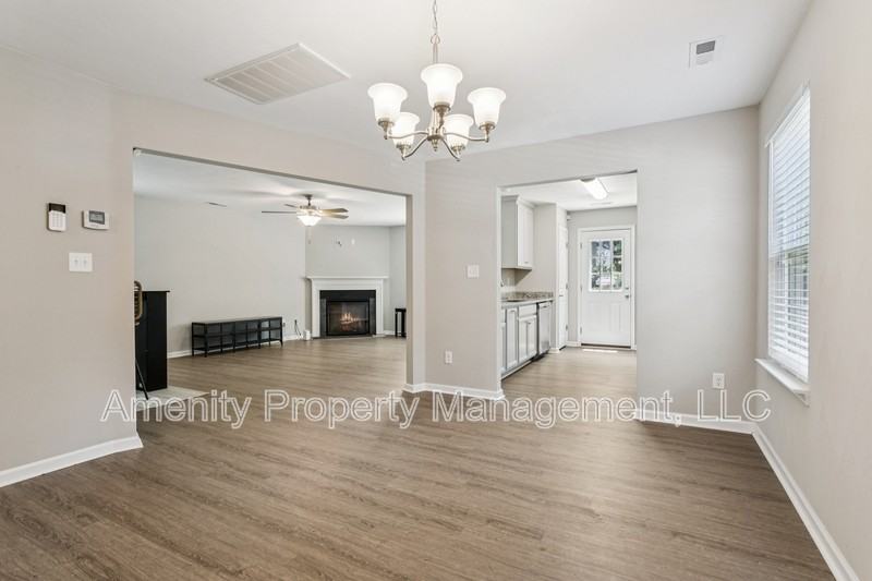 1014 Mckinley Ave #A - Photo 6 of 29