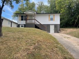 featured image of 922 Vermont Ave #1