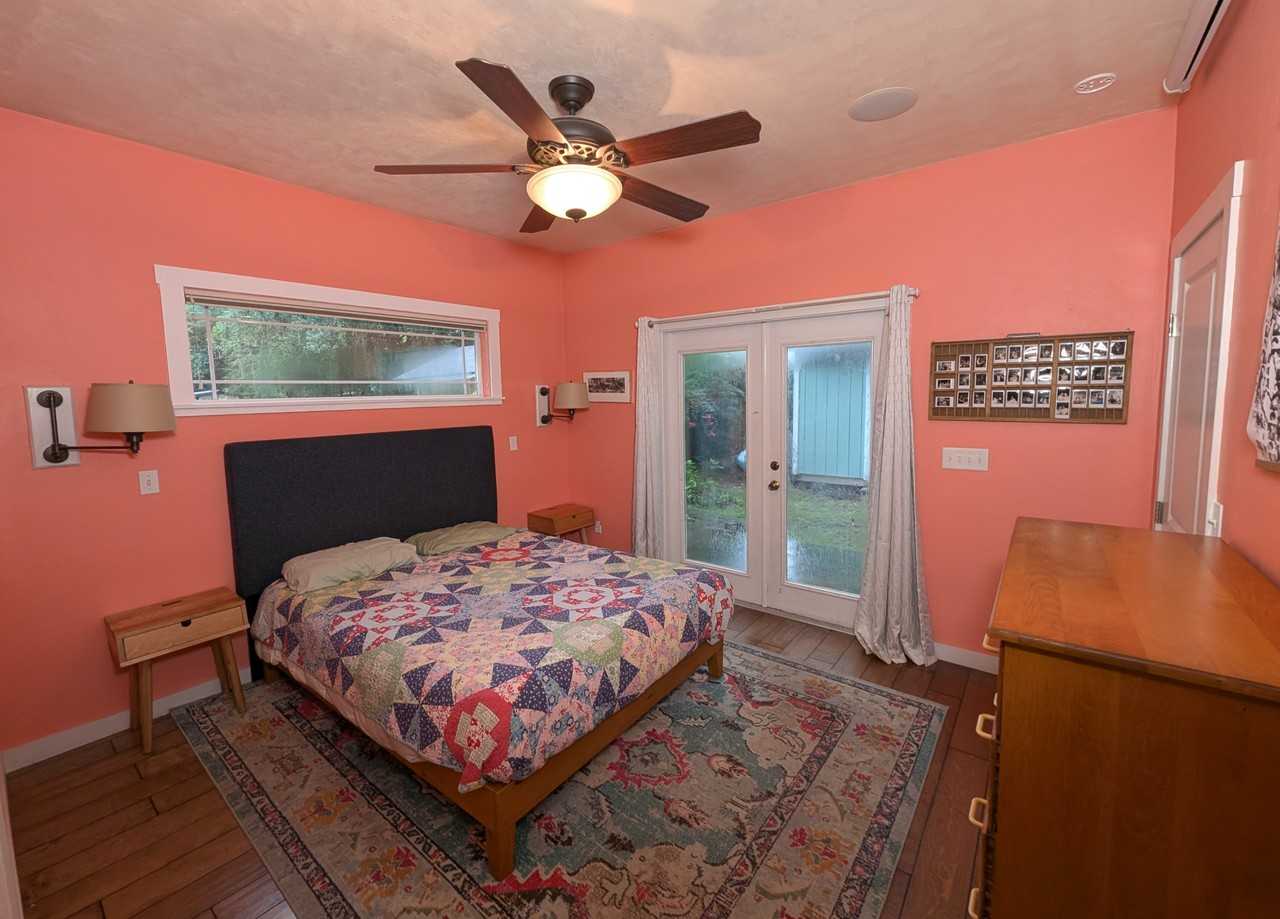 910 Nw 29th Pl - Photo 2 of 46