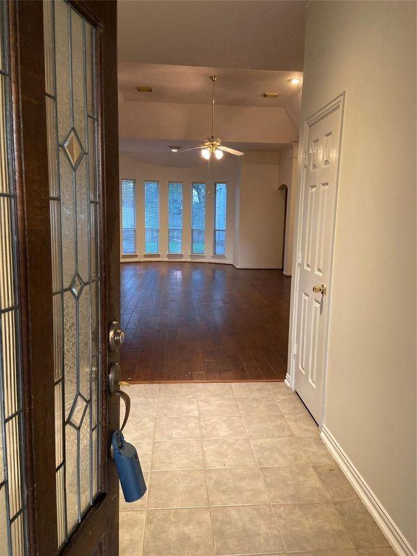 3115 Chappelwood Dr - Photo 3 of 16
