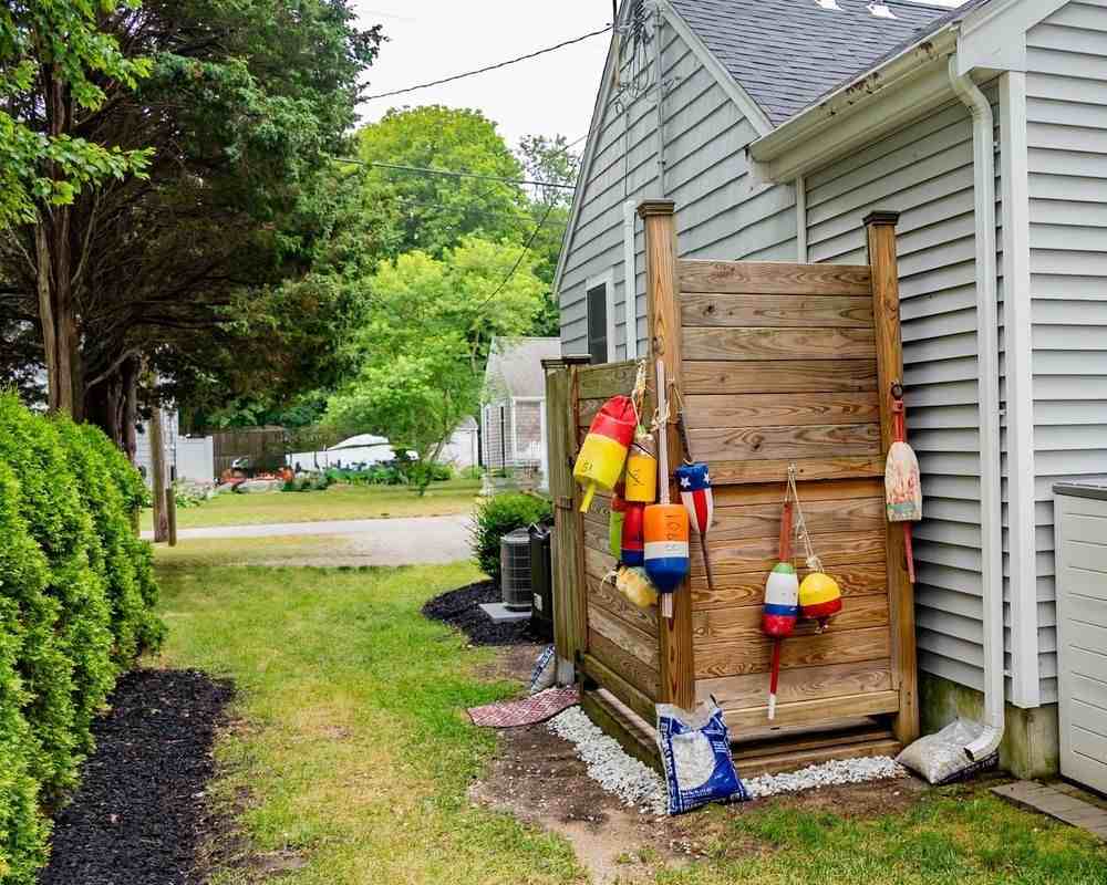 104 Hartford Rd - Photo 2 of 12