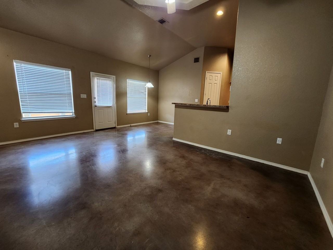 228A Anne Louise Dr - Photo 7 of 26