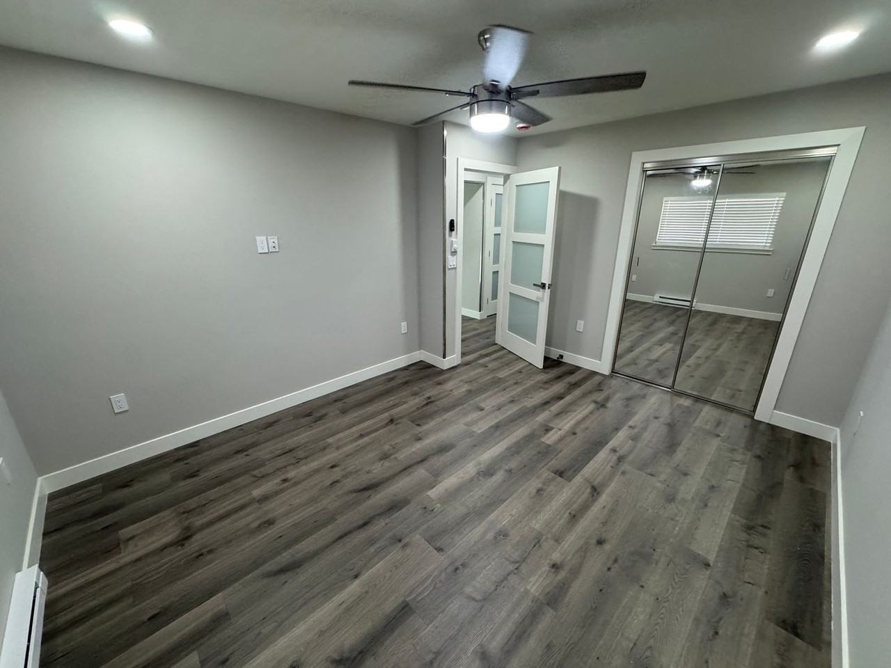 1950 Walnut St - Photo 6 of 7