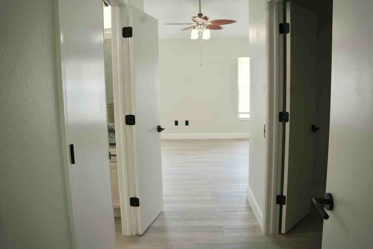 12326 Hawkeye Point Pl #NA - Photo 4 of 26