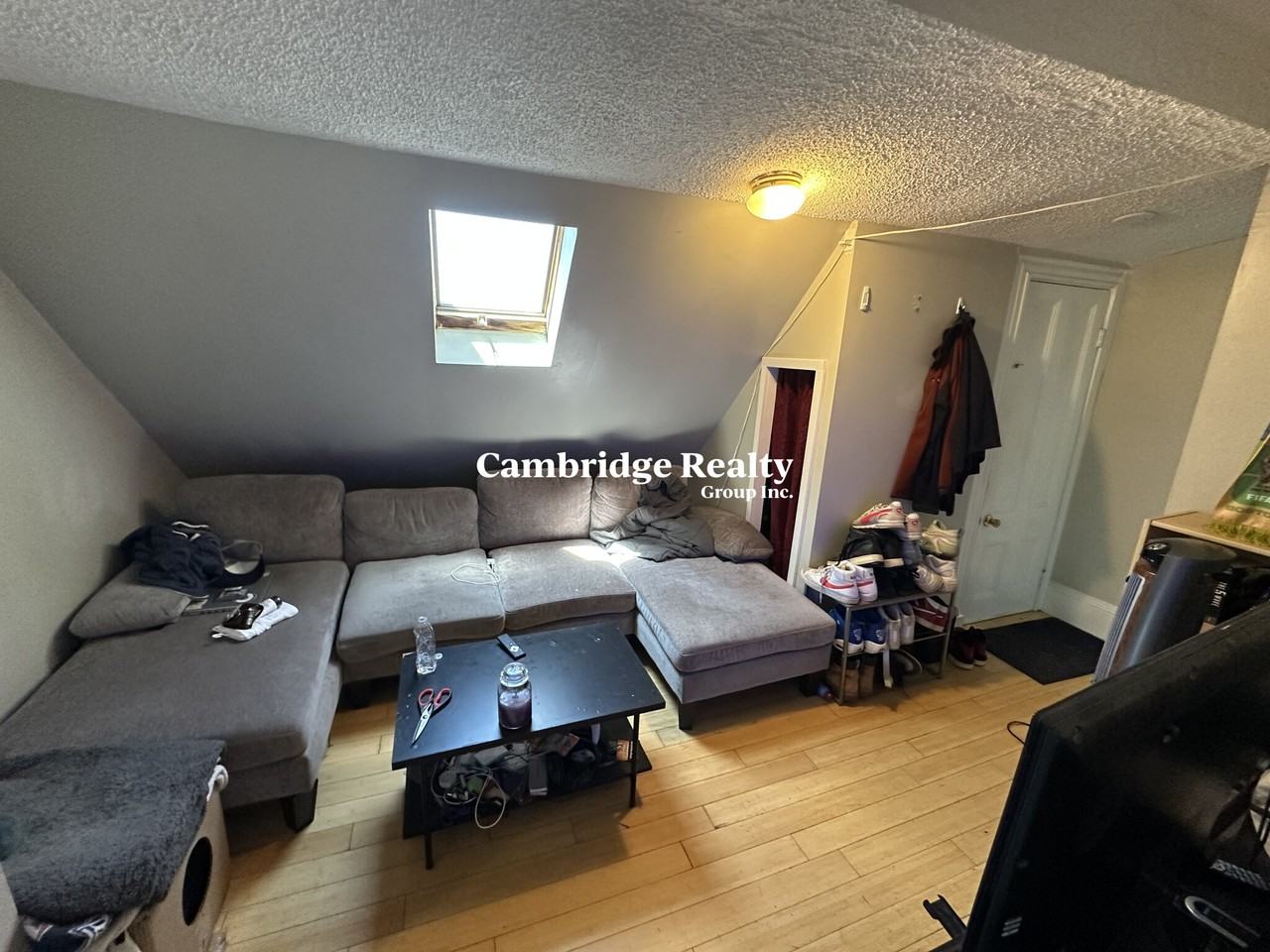 326 Washington St #3 - Photo 3 of 12