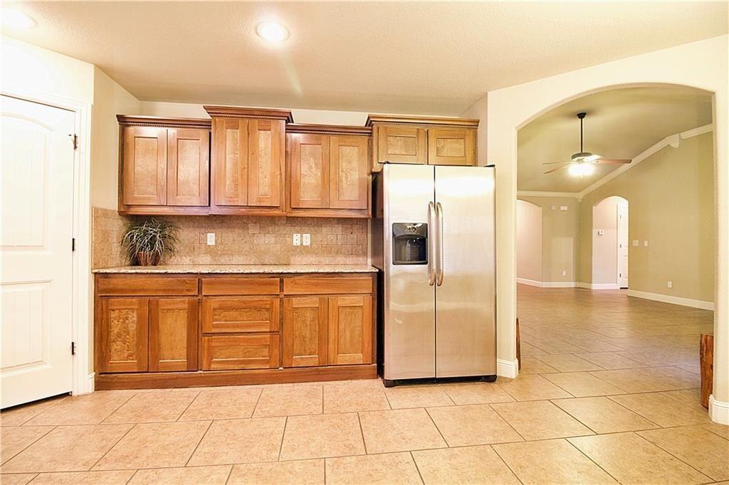 3007 Sw Waterleaf Ave #NA - Photo 5 of 15