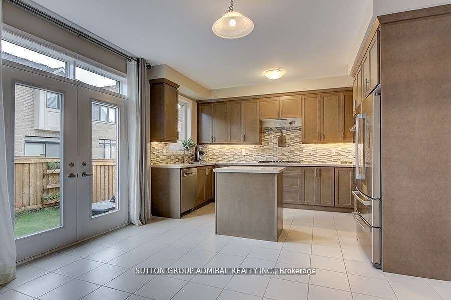 103 Leaden Hall Drive - Photo 3 of 22