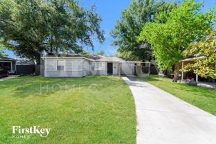 710 Canary Cir - Photo 1 of 1