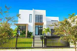 2050 S Hibiscus Dr - Photo 1 of 1