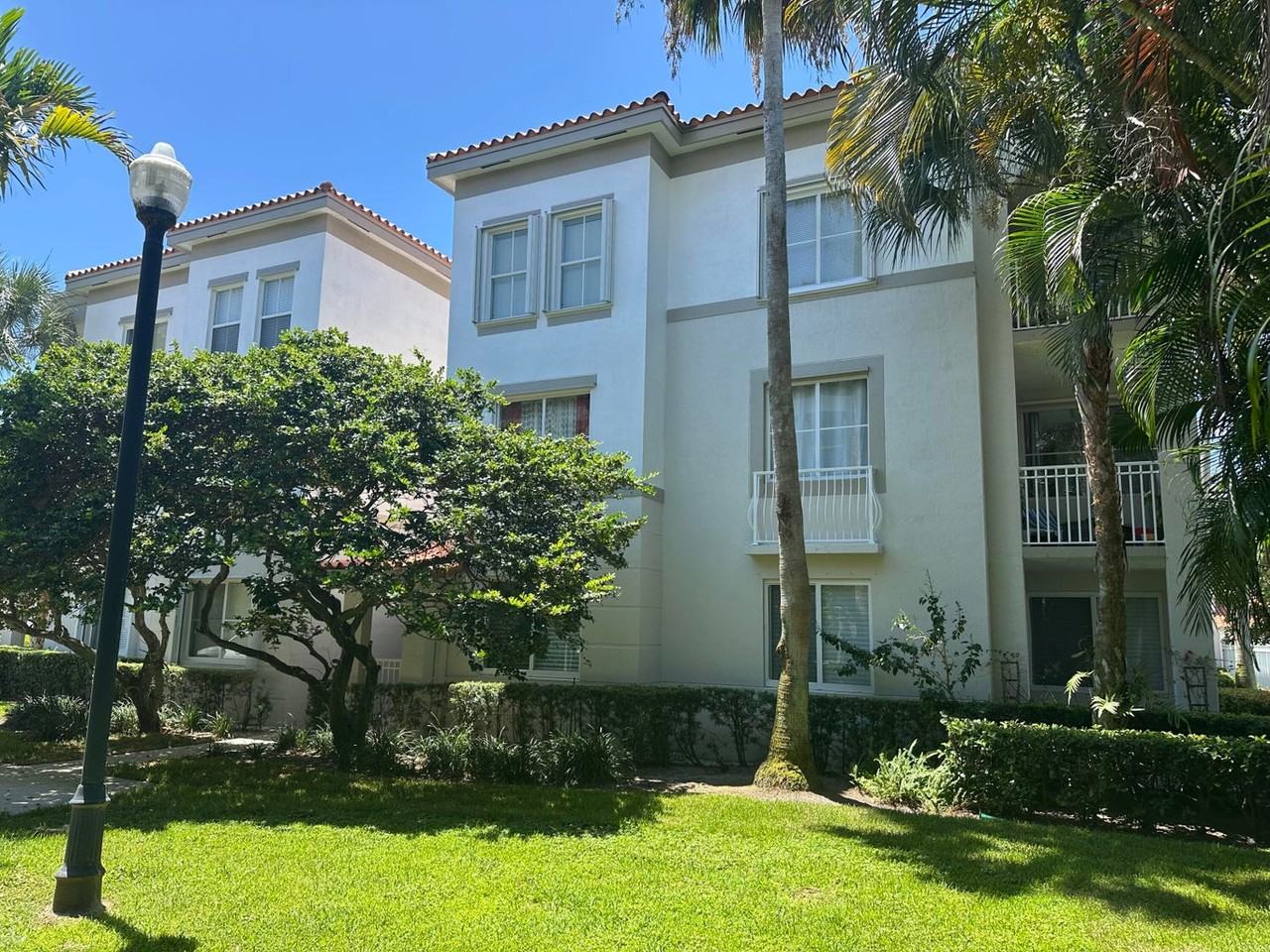 11025 Legacy Boulevard - Photo 3 of 18