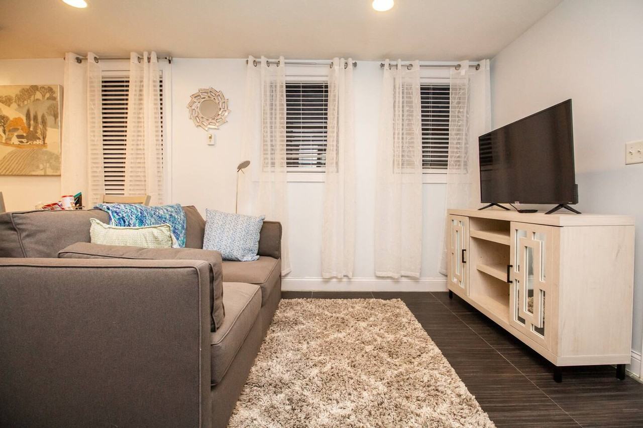 22 Hancock St #1238081P - Photo 2 of 16