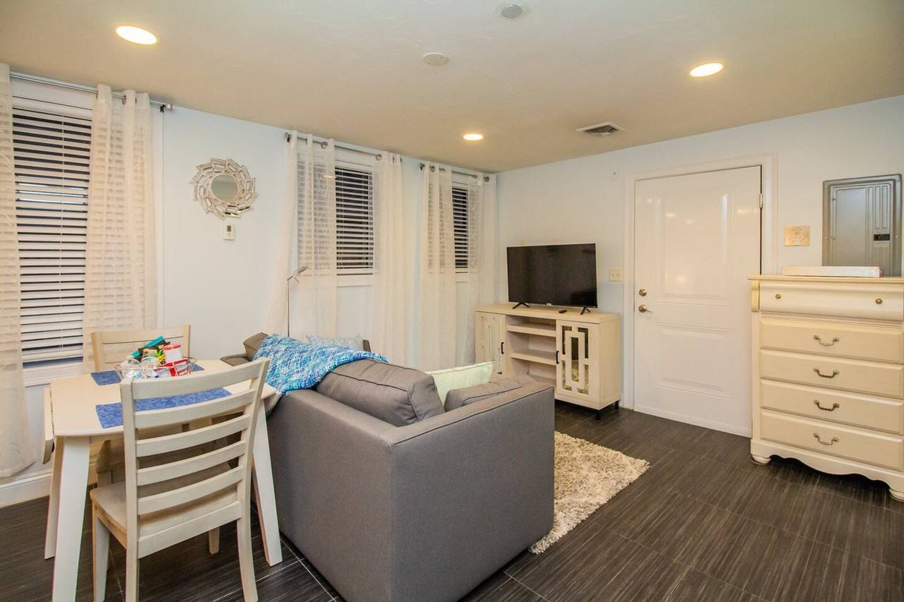 22 Hancock St #1238081P - Photo 6 of 16