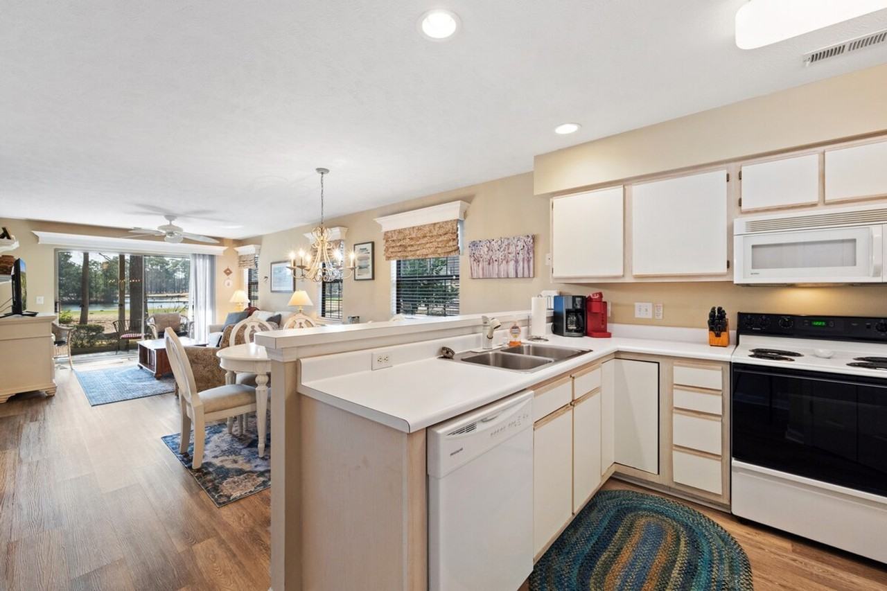 270 Pinehurst Ln #1253774P - Photo 6 of 19