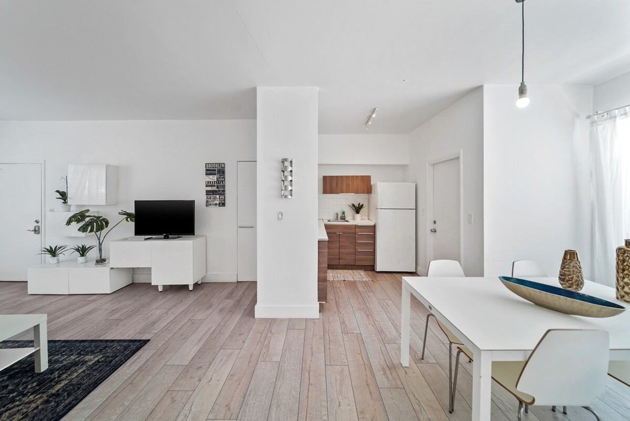 1504 Bay Rd #1255491P - Photo 2 of 21