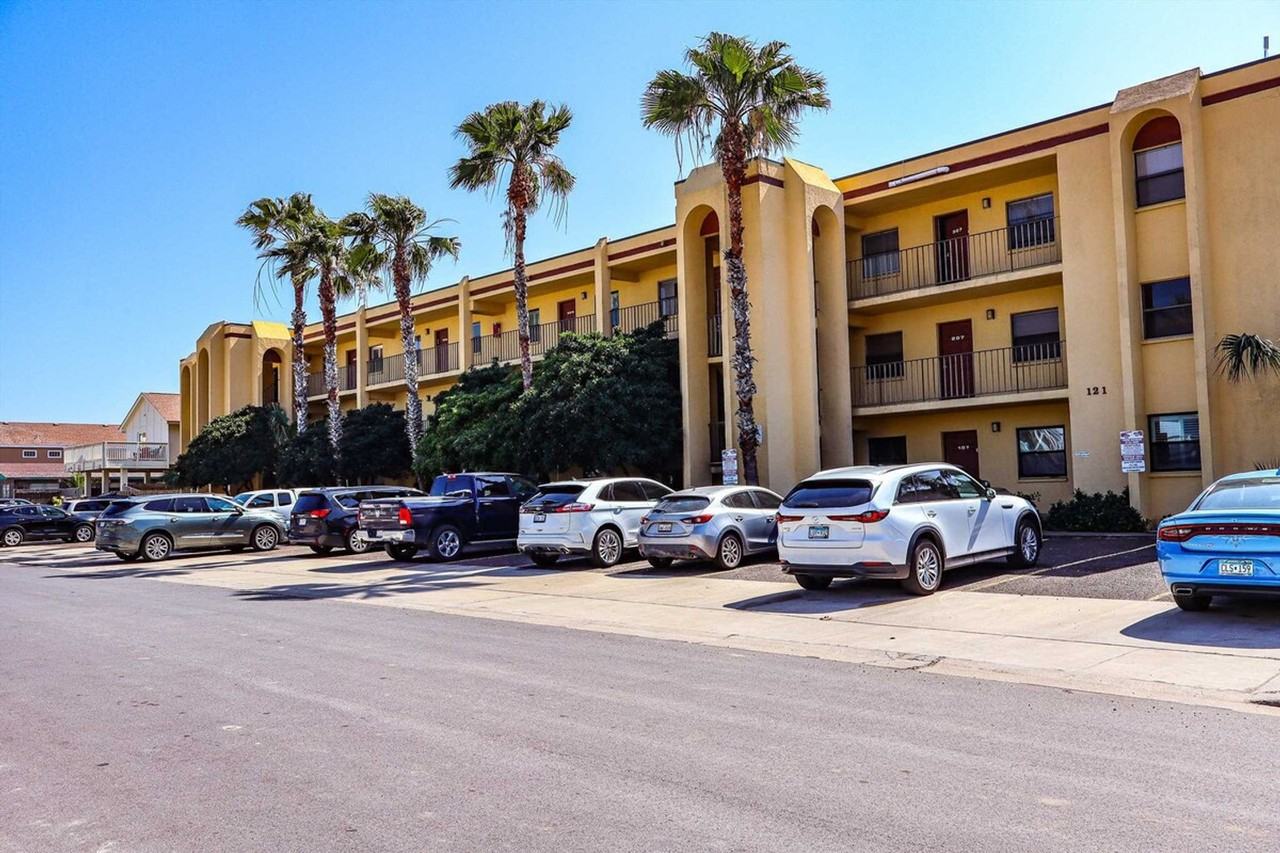 125 East Venus Lane #1255568P - Photo 3 of 14