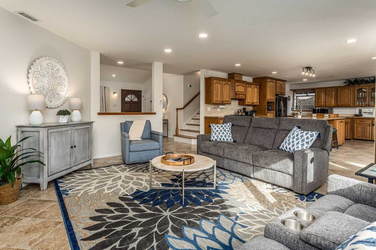 3831 Margaret Way #1255606P - Photo 3 of 38