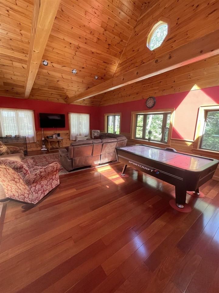 6 Deer Ln #1255635P - Photo 2 of 24