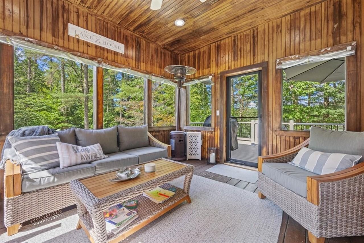 69 Beach Rd #1255691P - Photo 3 of 34