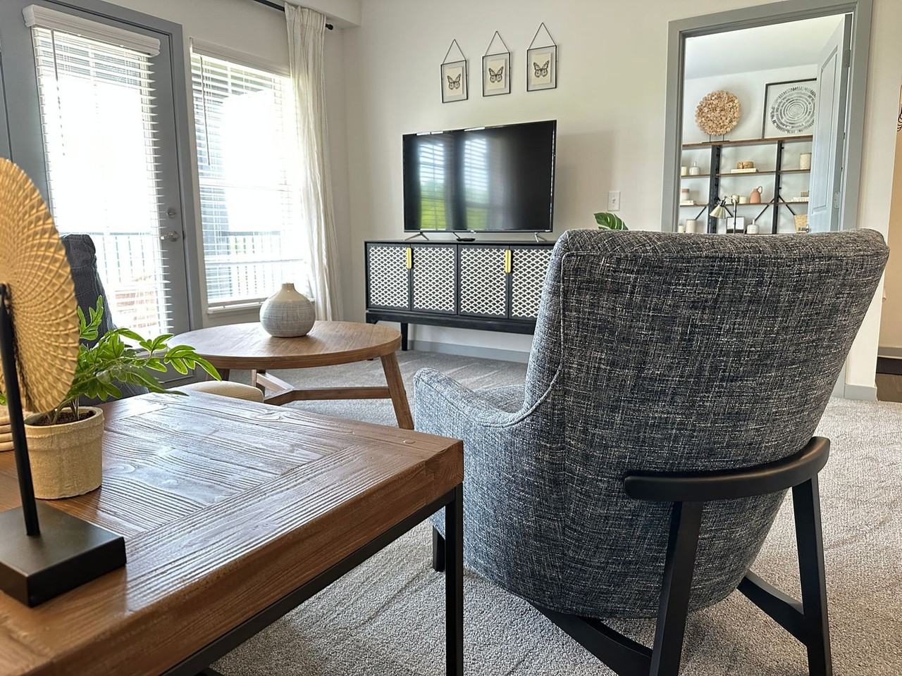 5102 Aldersgate Drive - Photo 2 of 78