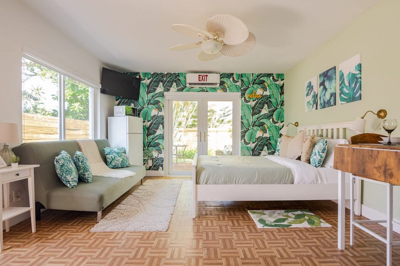 927 N 17th Ave #1258745P - Photo 2 of 28