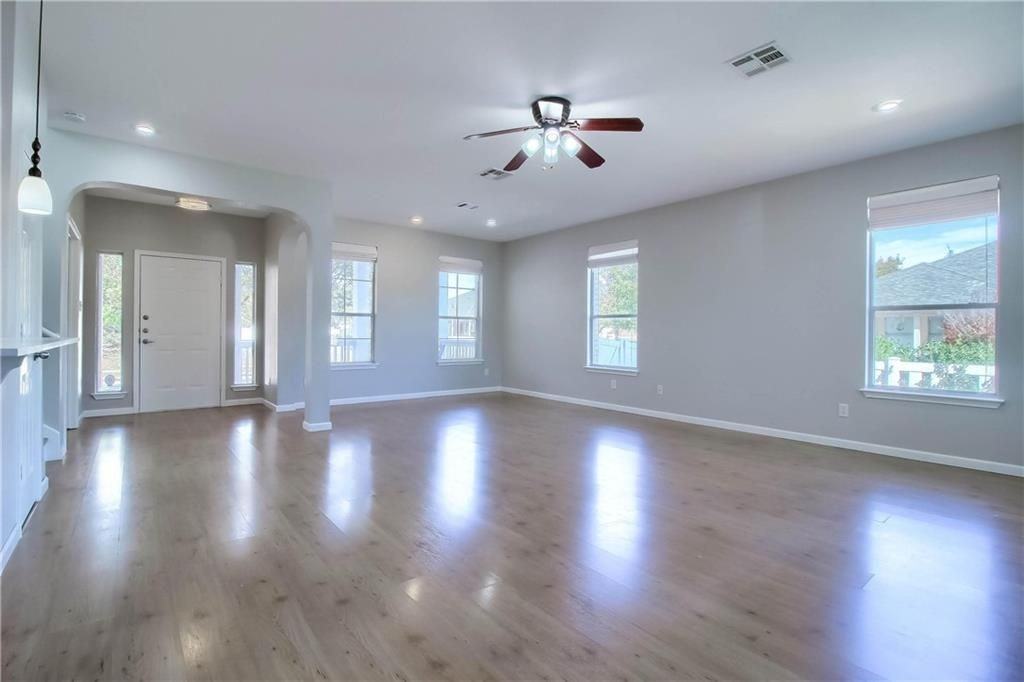 706 Big Spring Dr - Photo 2 of 34